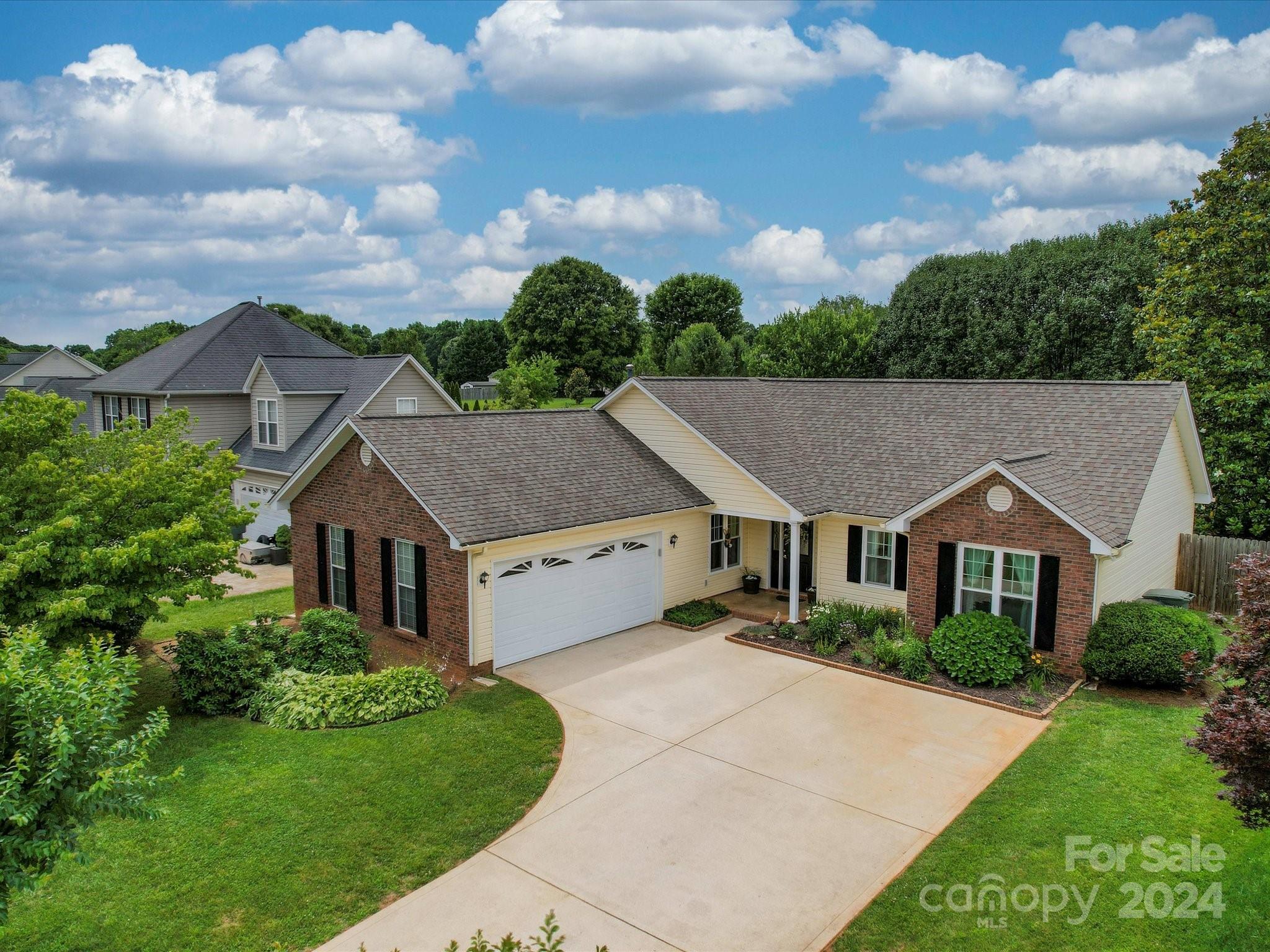 Huntington Forest - Residential