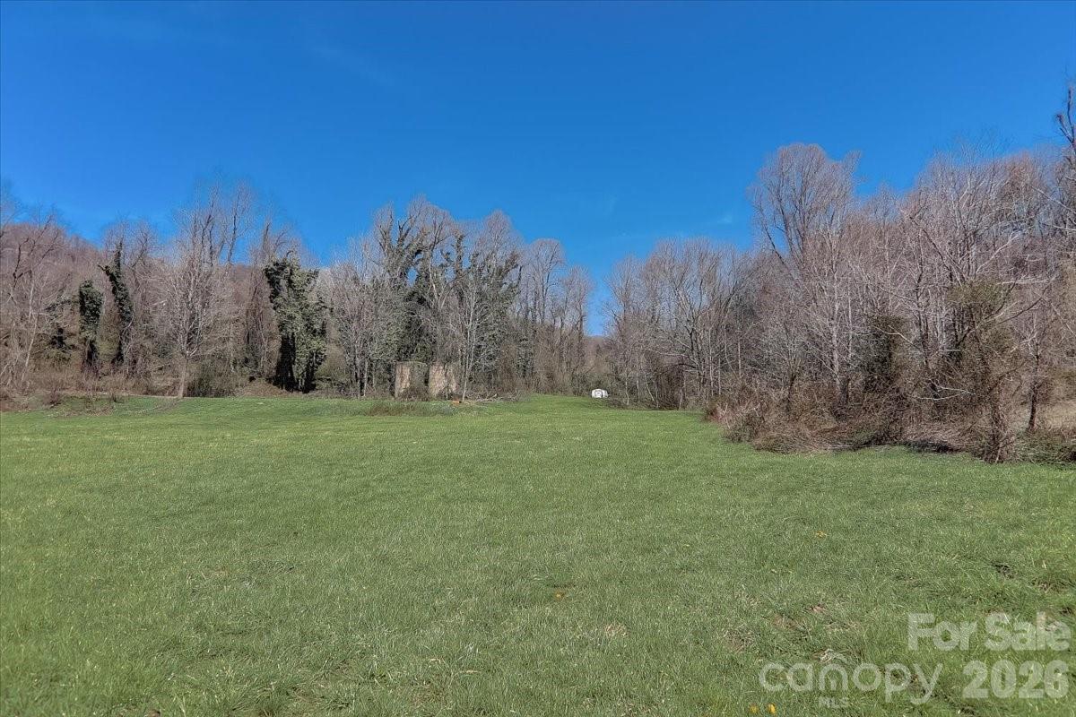 99999 Smokey Park Highway