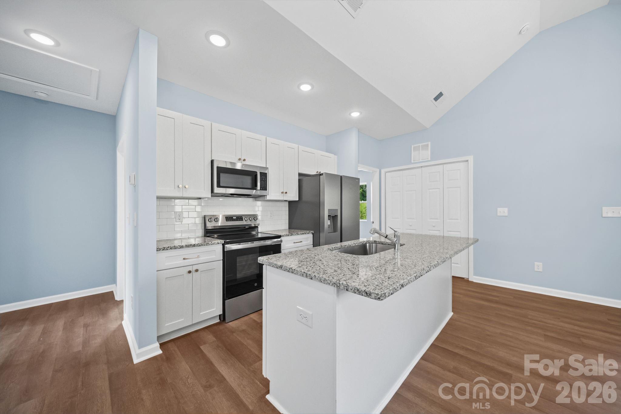 301 N Long Street
