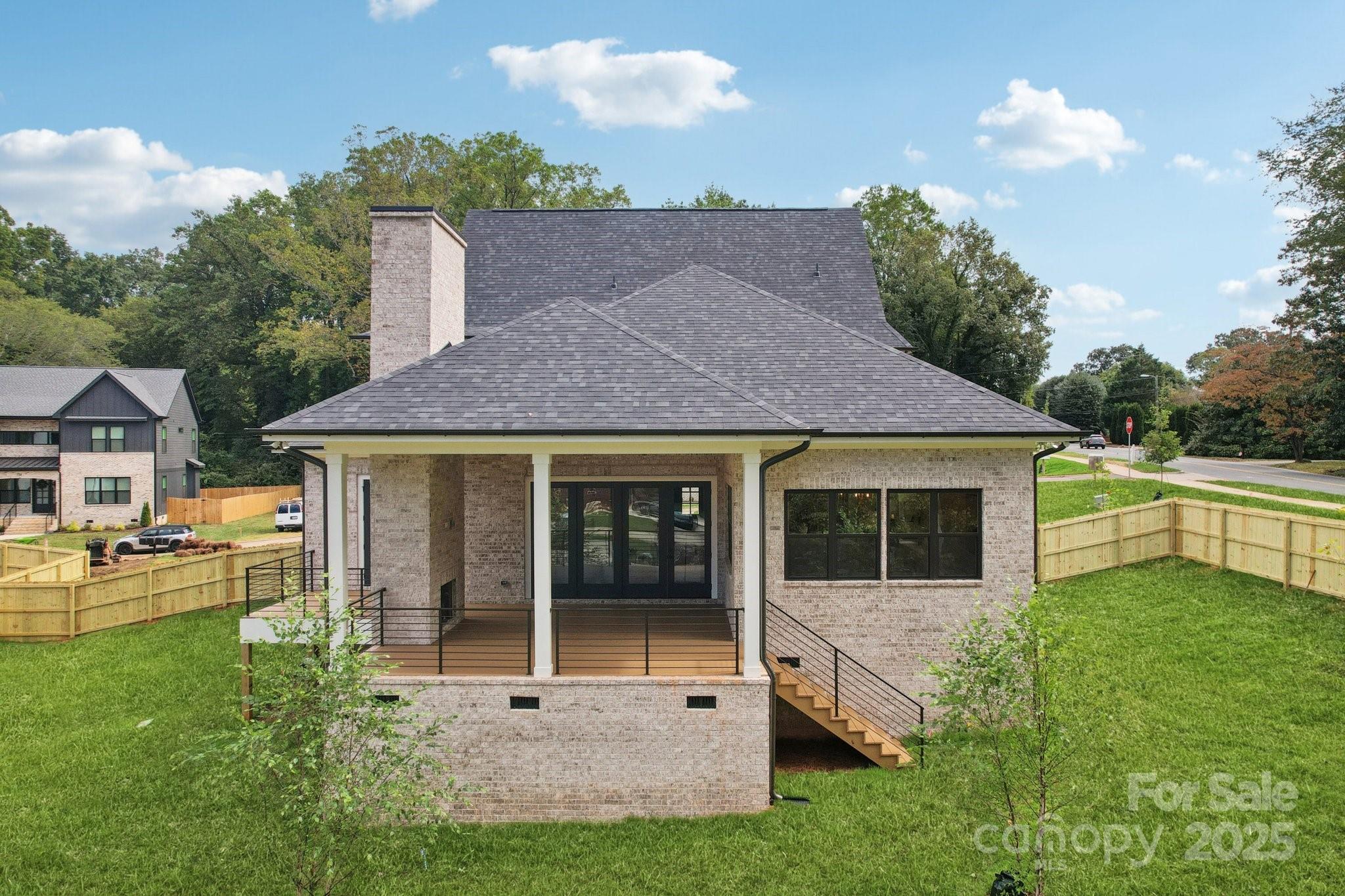 Lansdowne - Residential