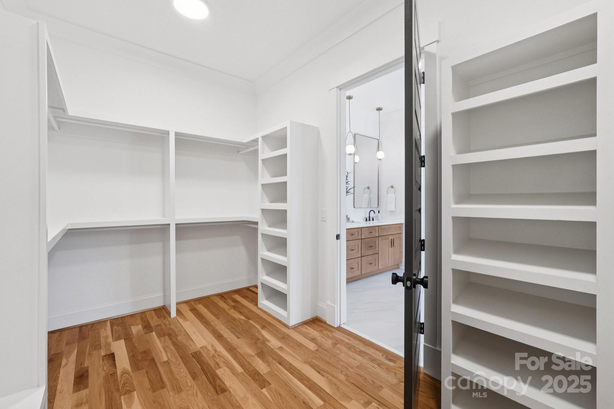 Lansdowne - Residential