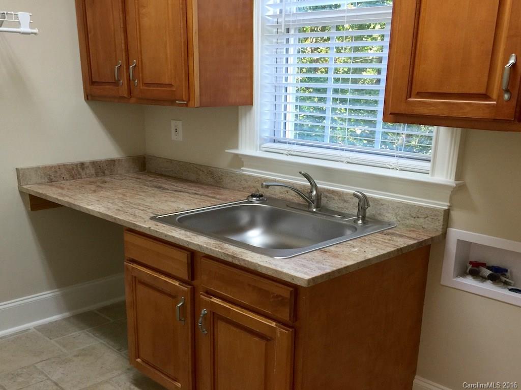 The Harbour At The Pointe - Residential