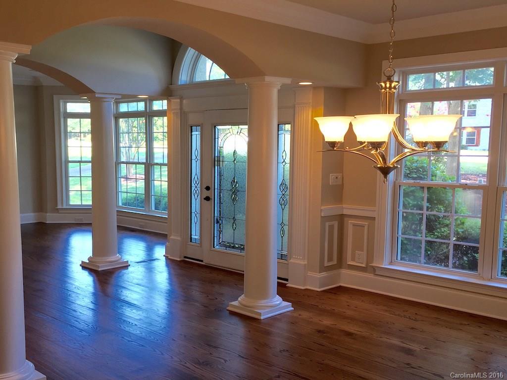 The Harbour At The Pointe - Residential