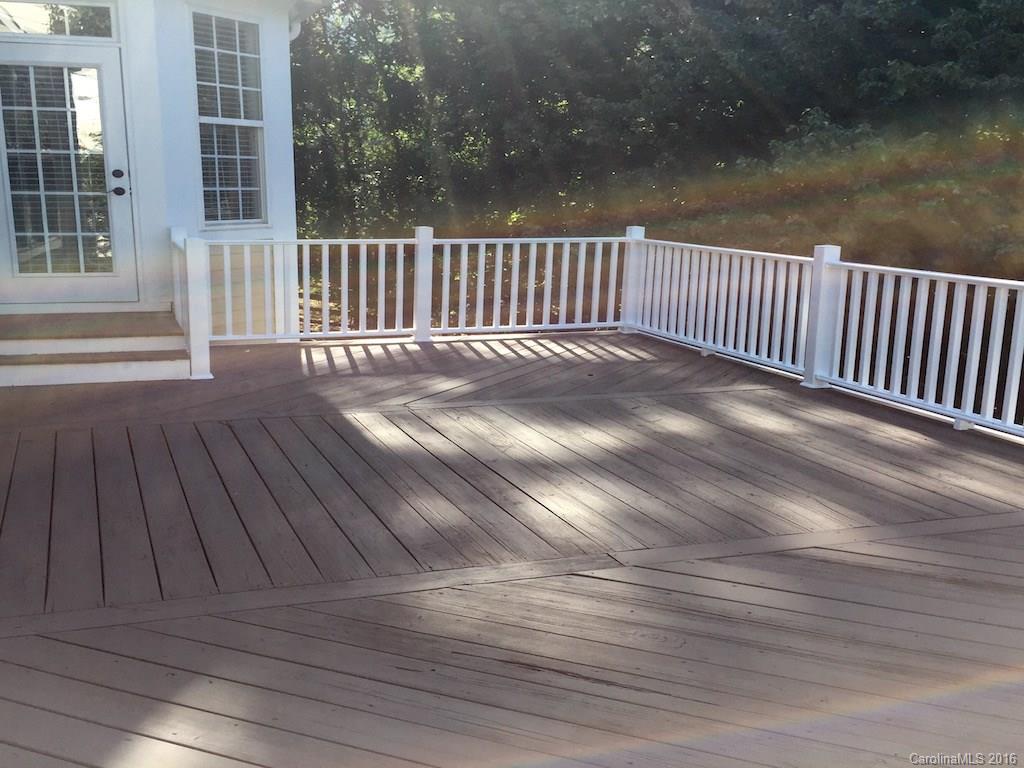 The Harbour At The Pointe - Residential