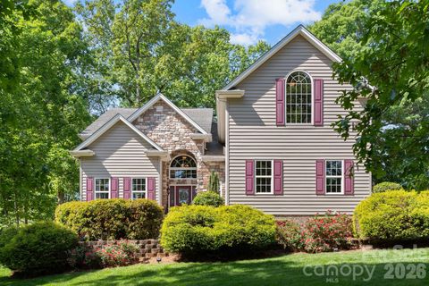 Photo of 3083 Three Wood Drive, Denver, NC 29037 (MLS # 4372412)