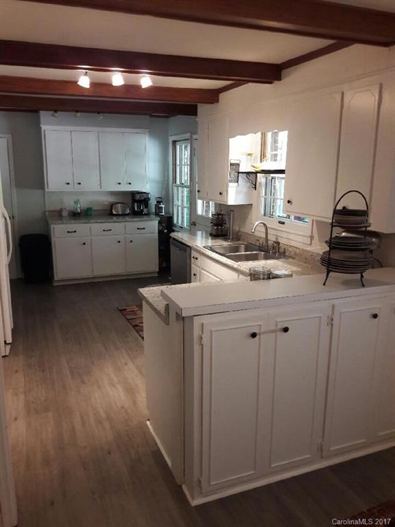 East Providence Estates - Residential Lease