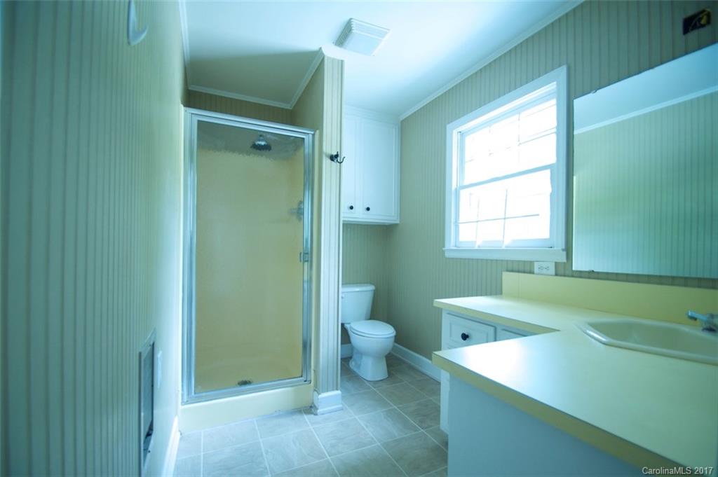 East Providence Estates - Residential Lease