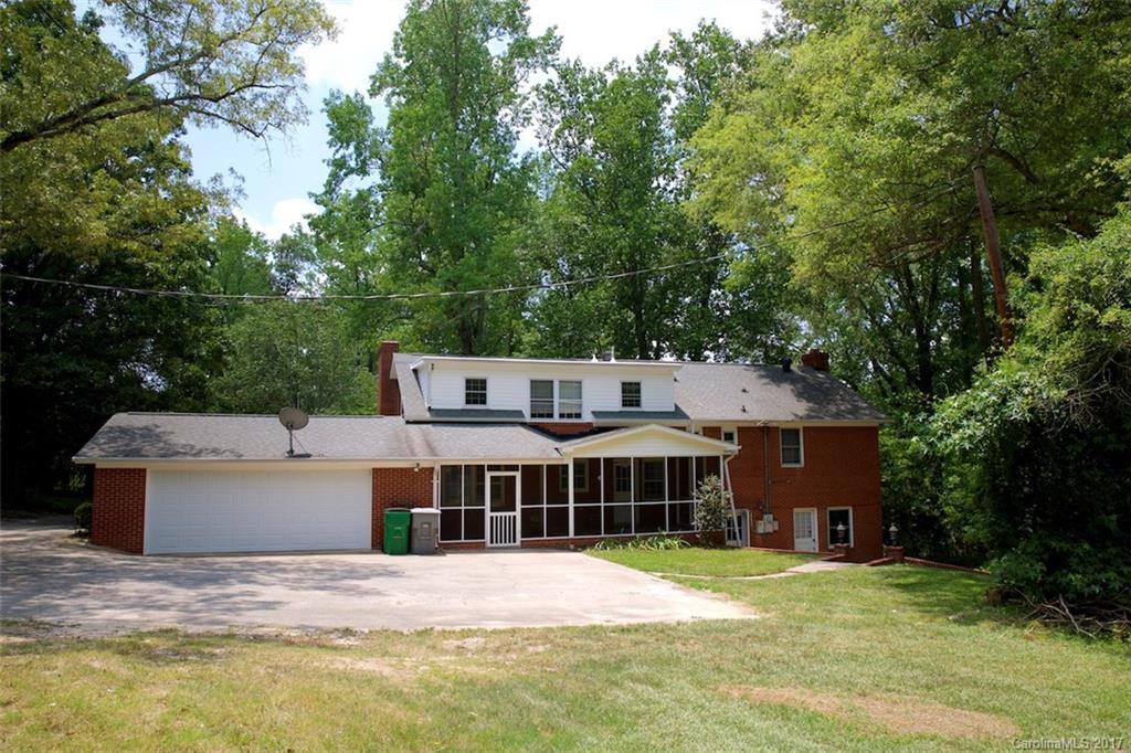 East Providence Estates - Residential Lease