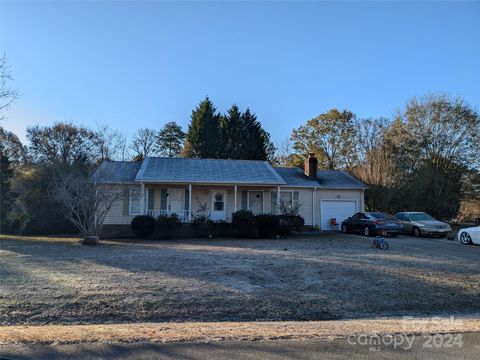 A home in Grover