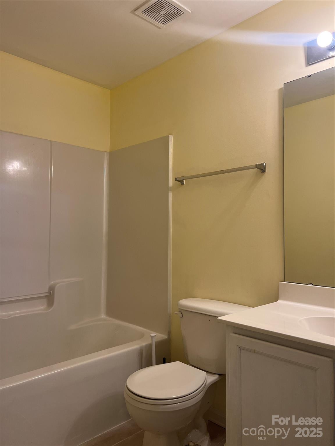 Southampton Commons - Residential Lease