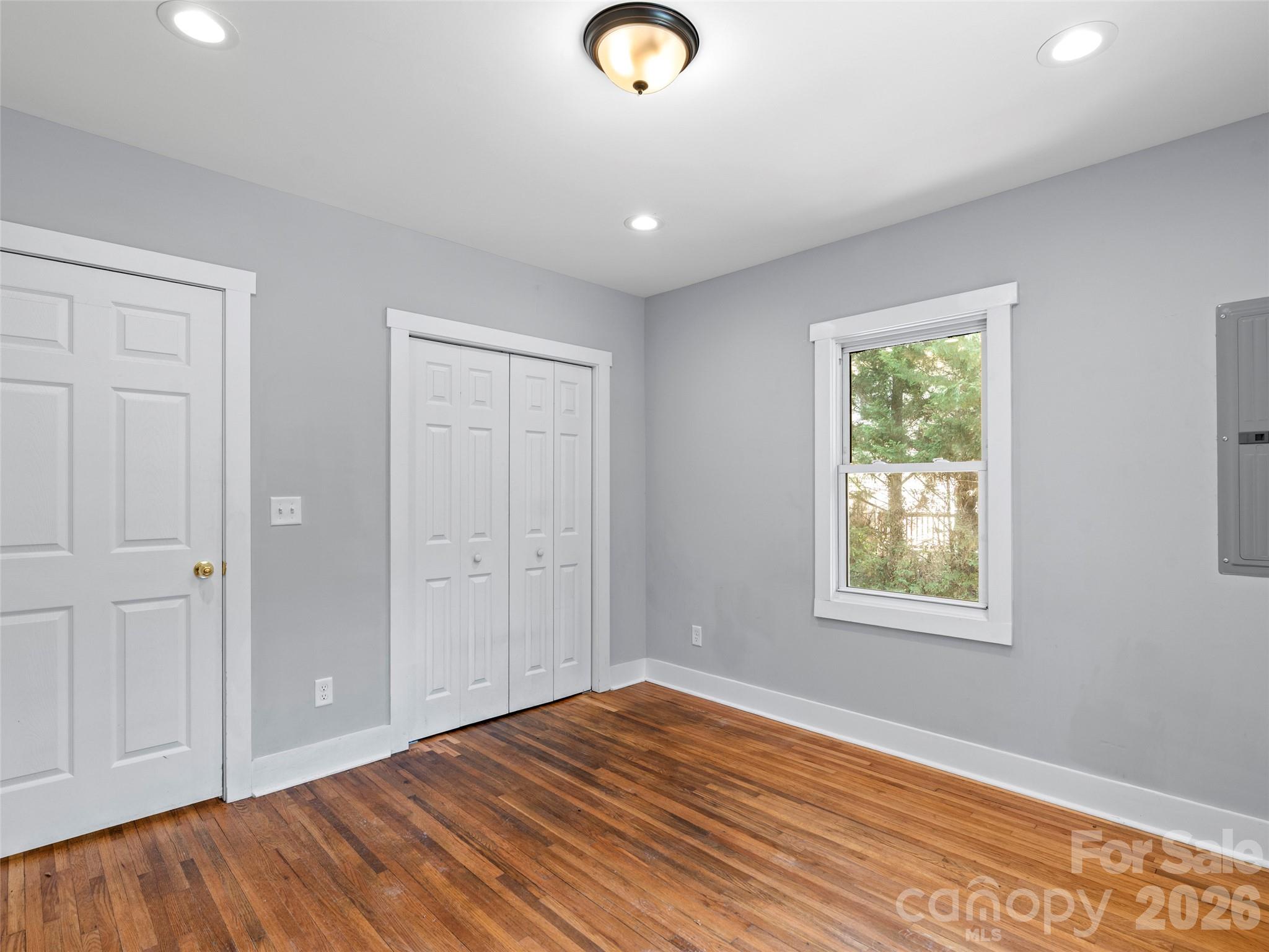 J C Shackleford - Residential