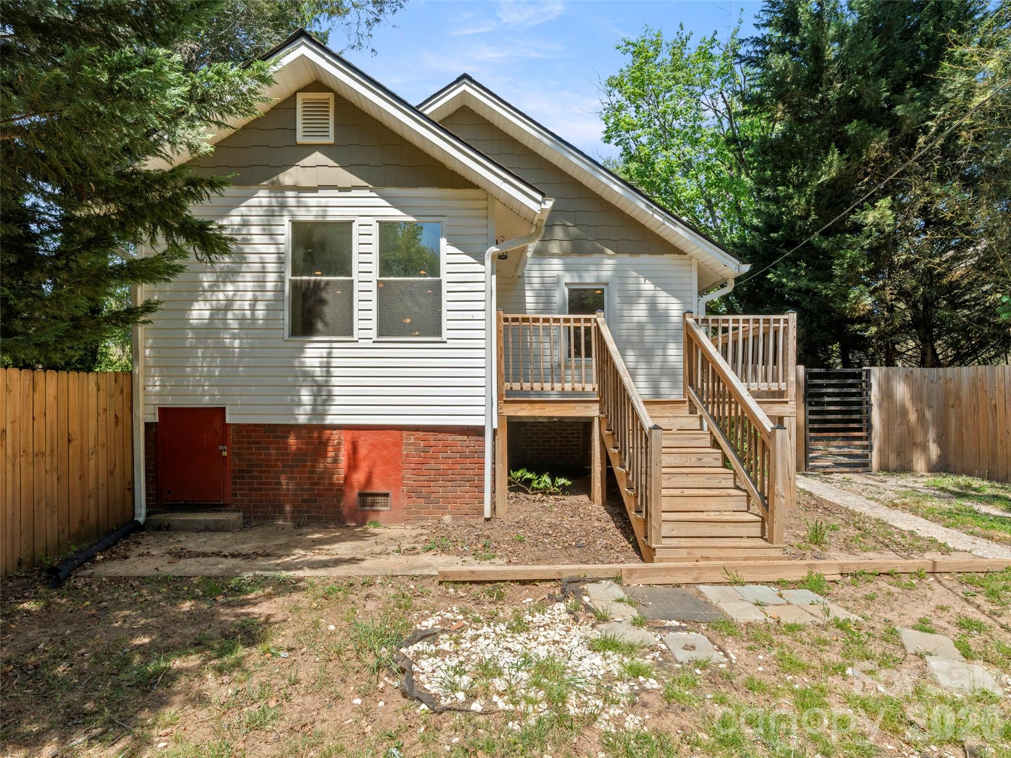 J C Shackleford - Residential