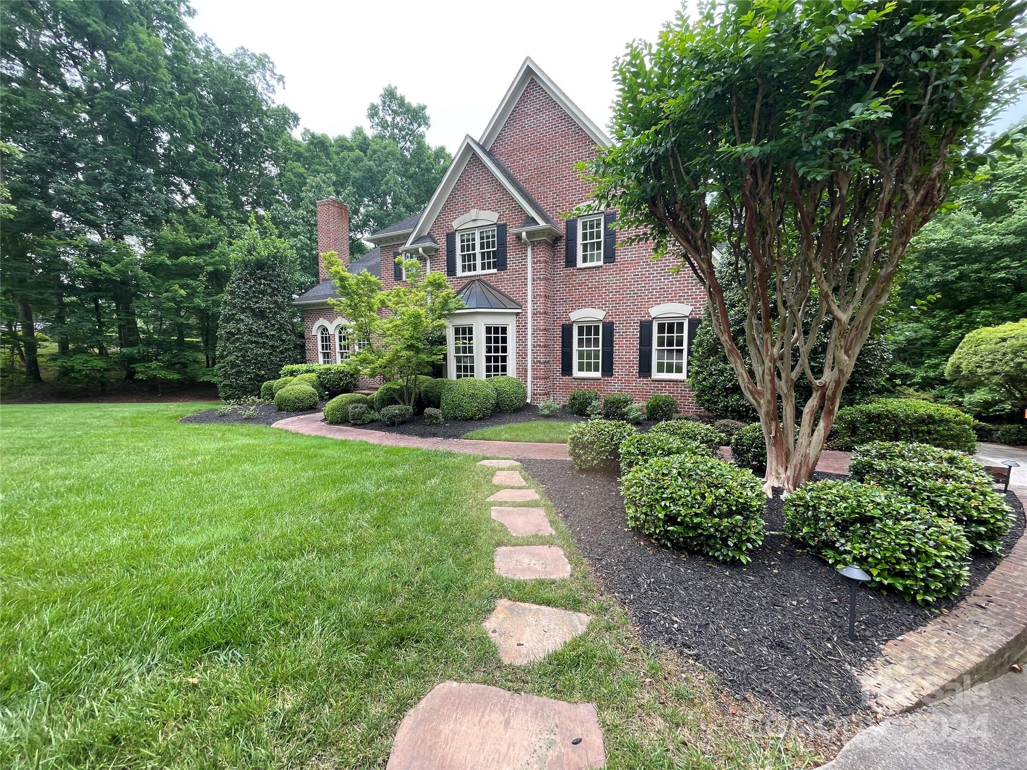 500 Muirfield Drive