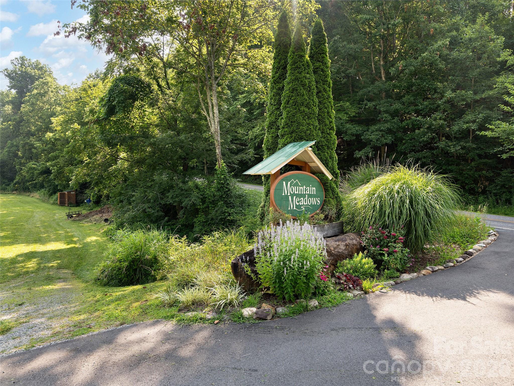 Mountain Meadows - Residential