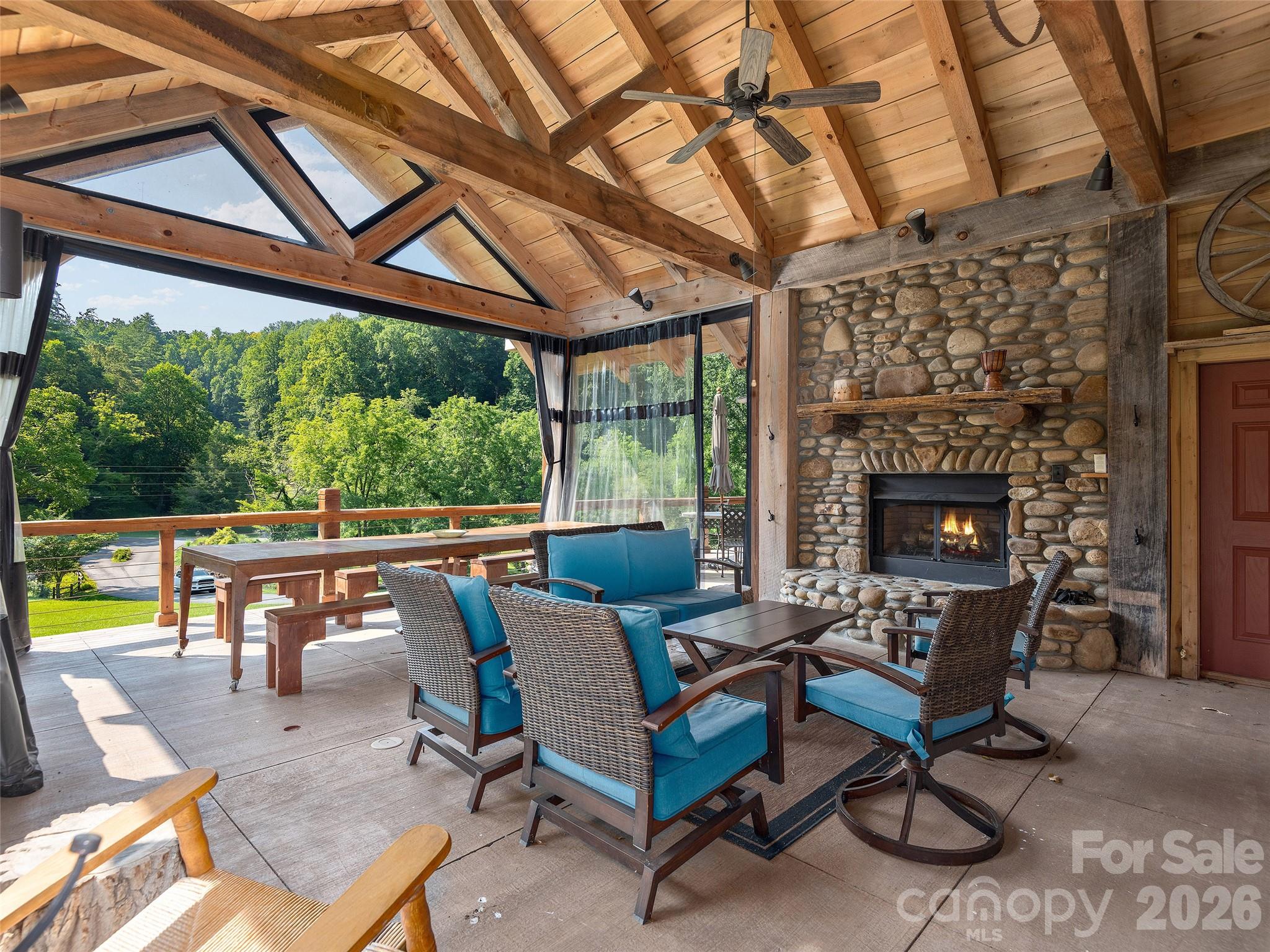 Mountain Meadows - Residential