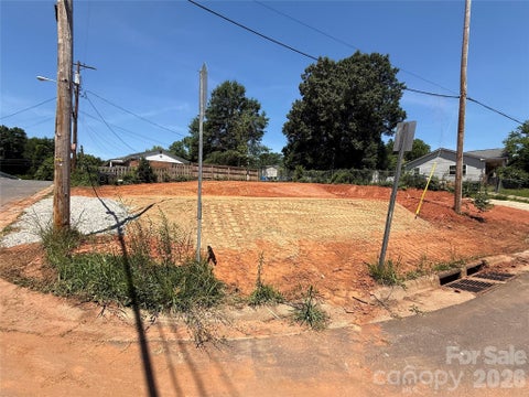 Photo of 2962 Morning Drive, Charlotte, NC 28208 (MLS # 4364219)
