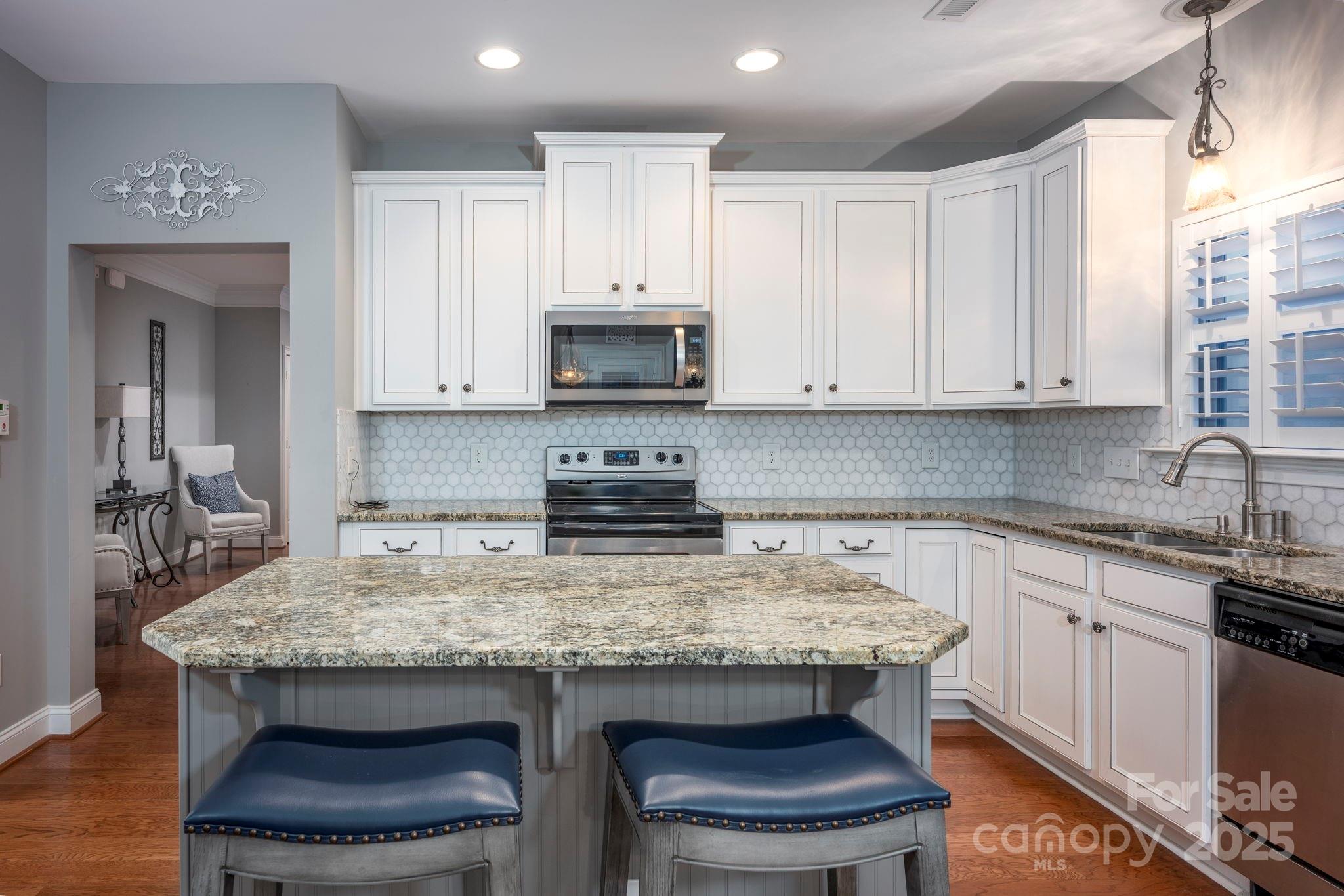 Emerald Green - Residential