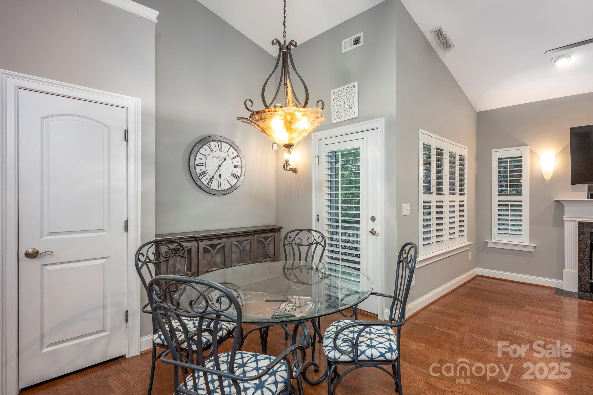 Emerald Green - Residential