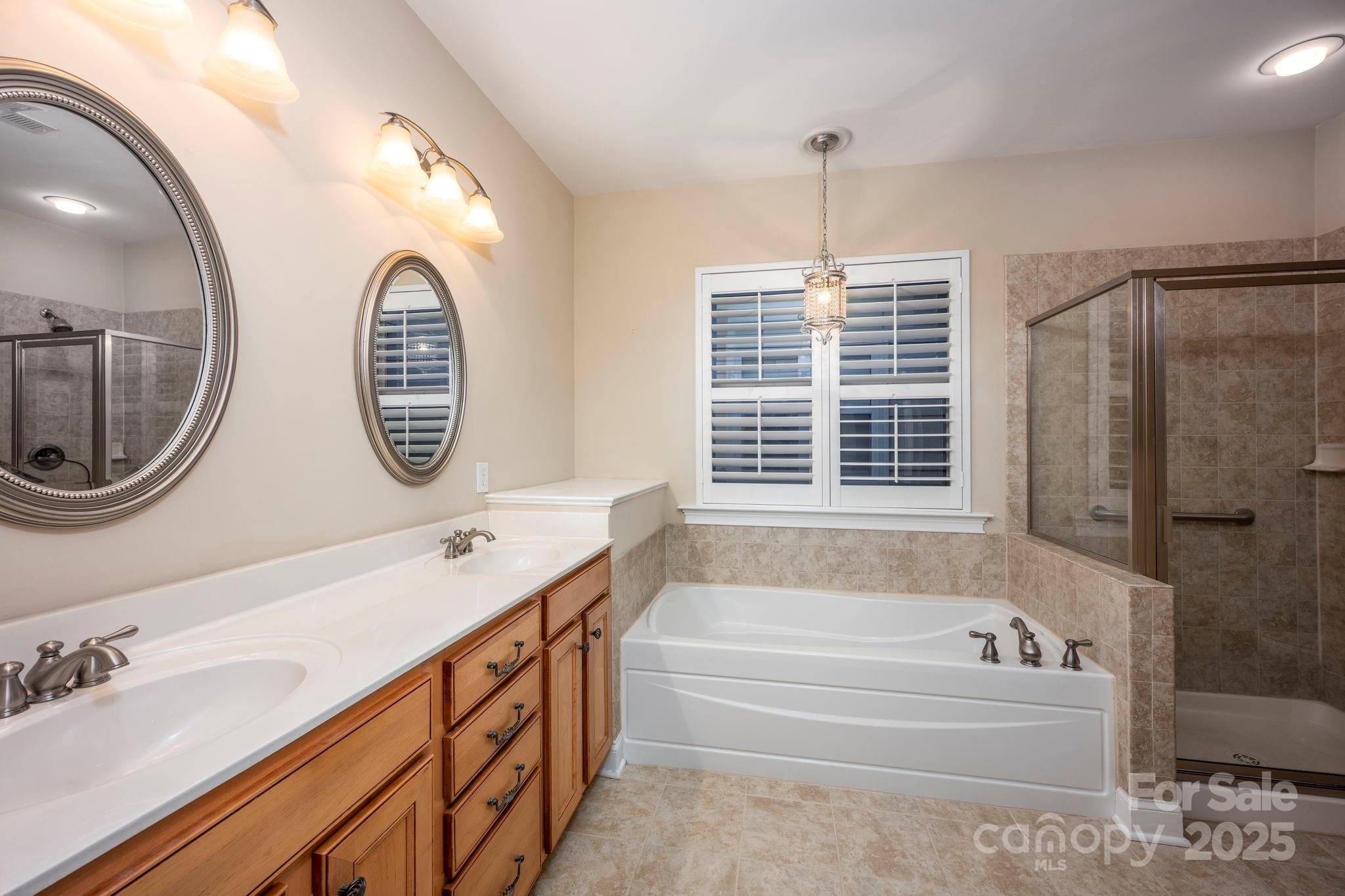 Emerald Green - Residential