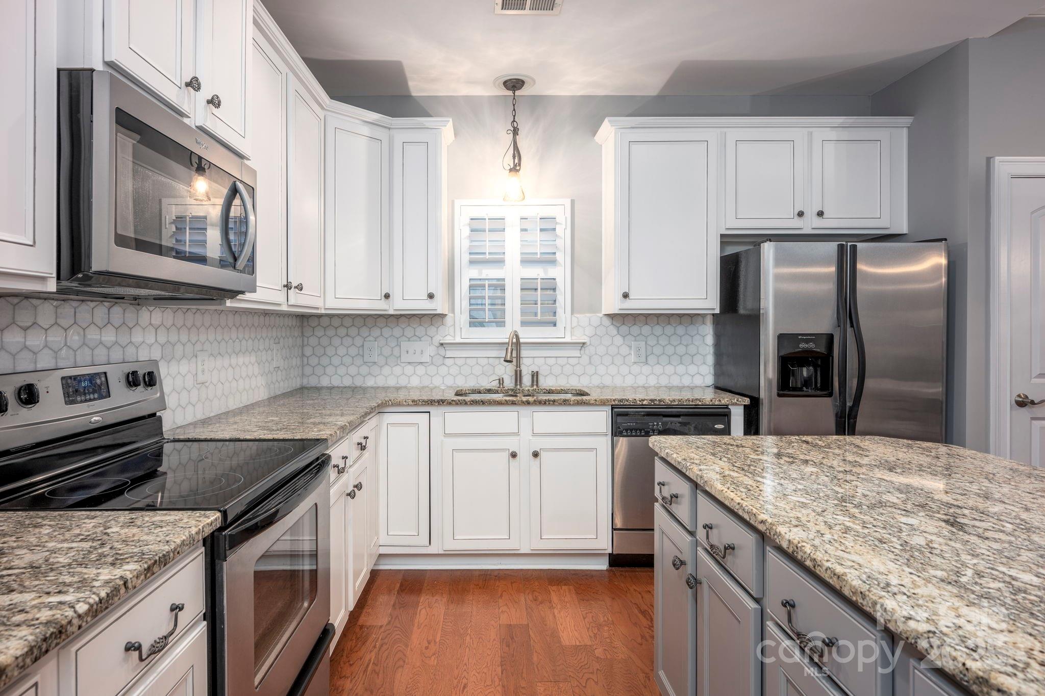 Emerald Green - Residential