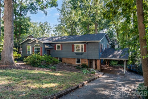 Photo of 7889 Tradewinds Drive, Sherrills Ford, NC 28673 (MLS # 4428760)