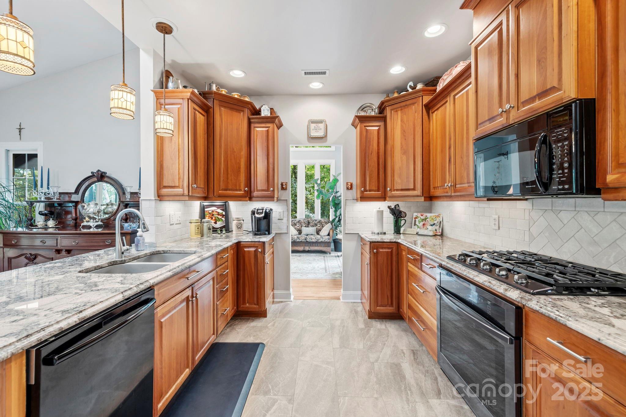 Connestee Falls - Residential