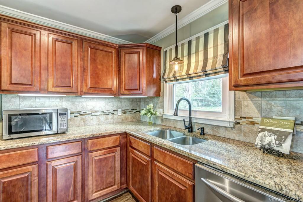 Huntington Ridge - Residential