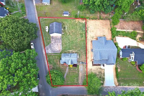 3901 Admiral Avenue Charlotte NC 28205