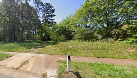 5115 Freedom Drive Charlotte NC 28208