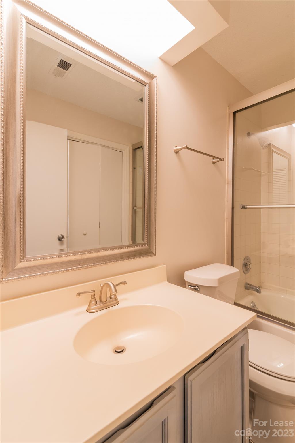 Creswick - Residential Lease