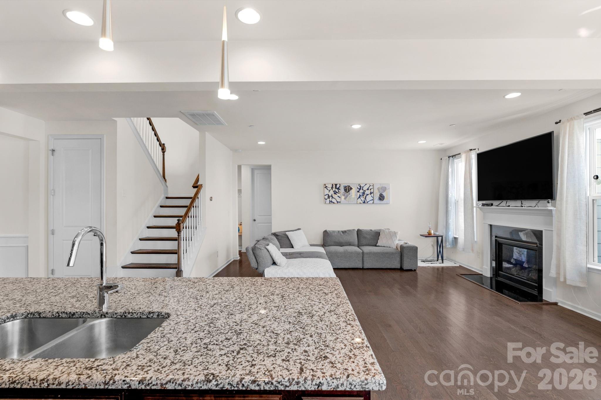 Allen Mills - Residential