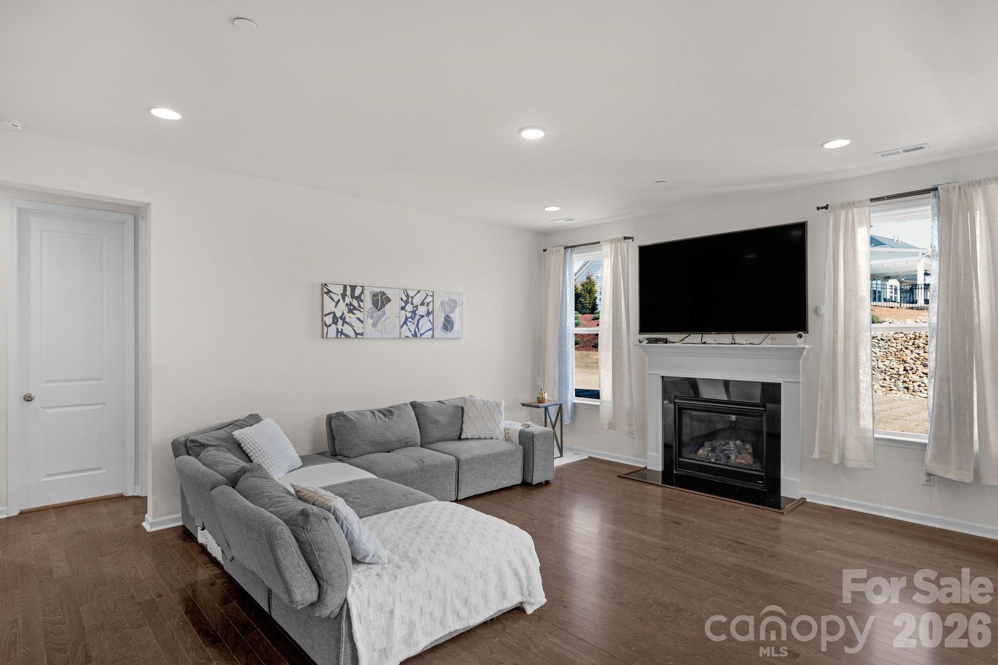 Allen Mills - Residential