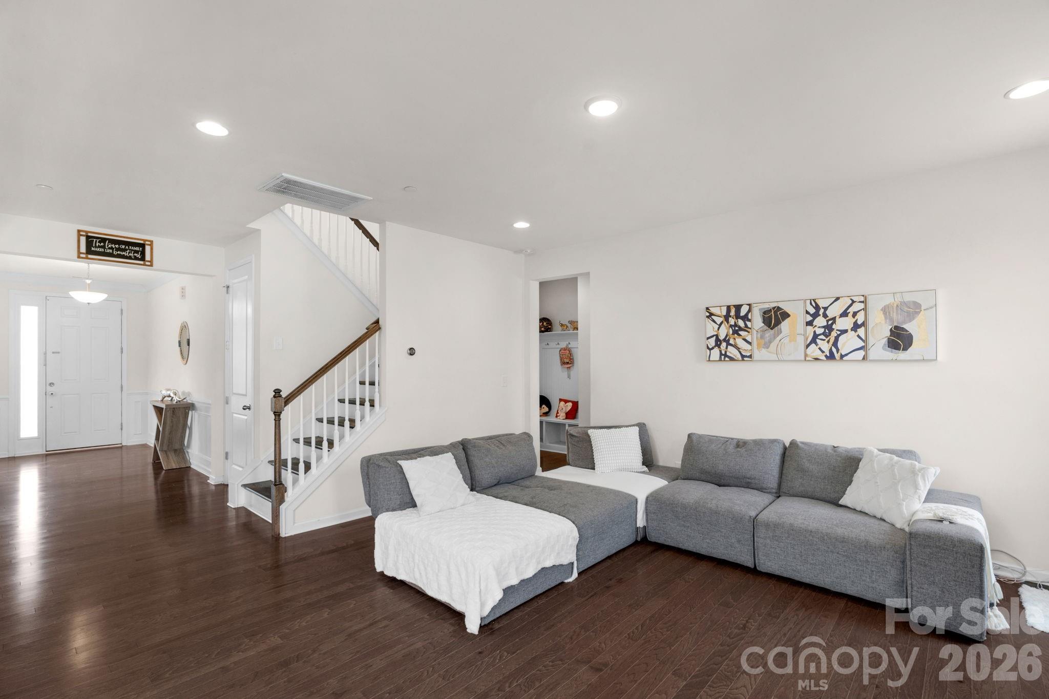 Allen Mills - Residential