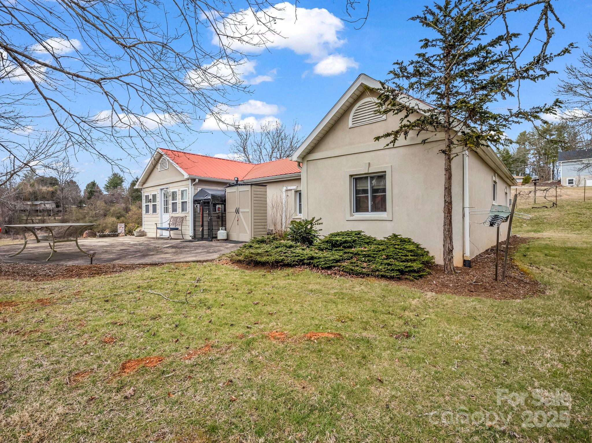 55 Settlers Trail