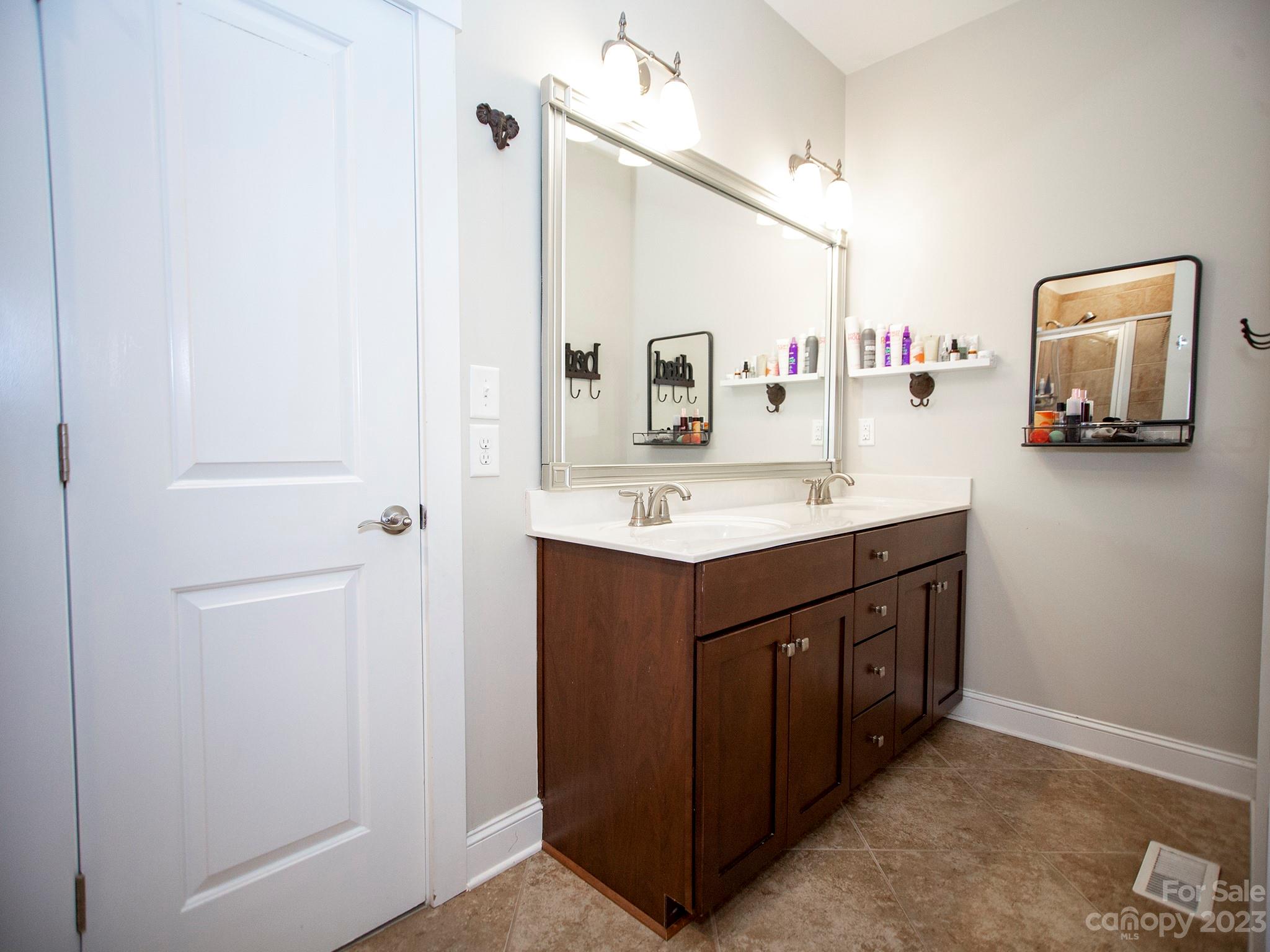 Abbington - Residential