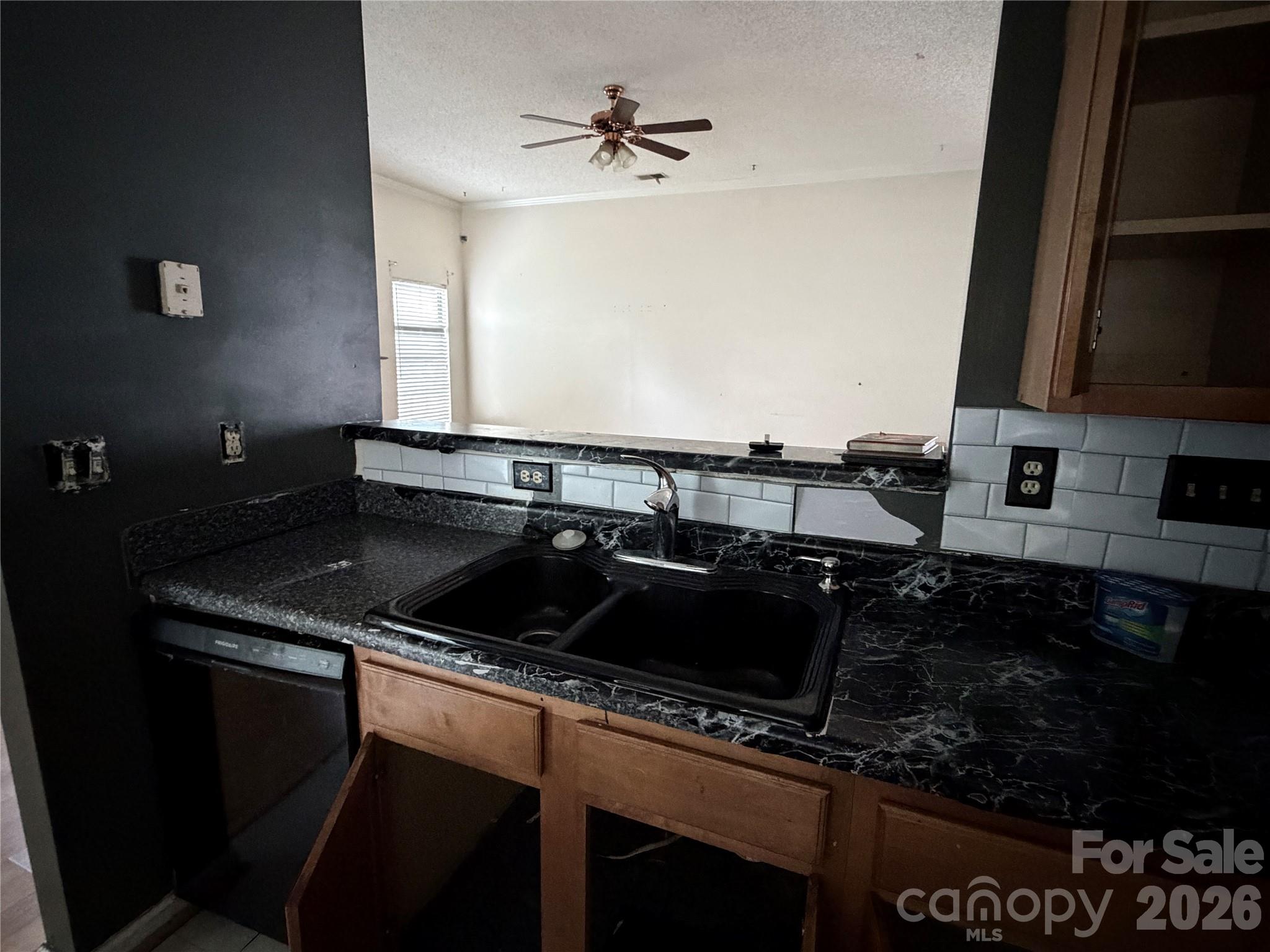 1202 Gretna Green Drive