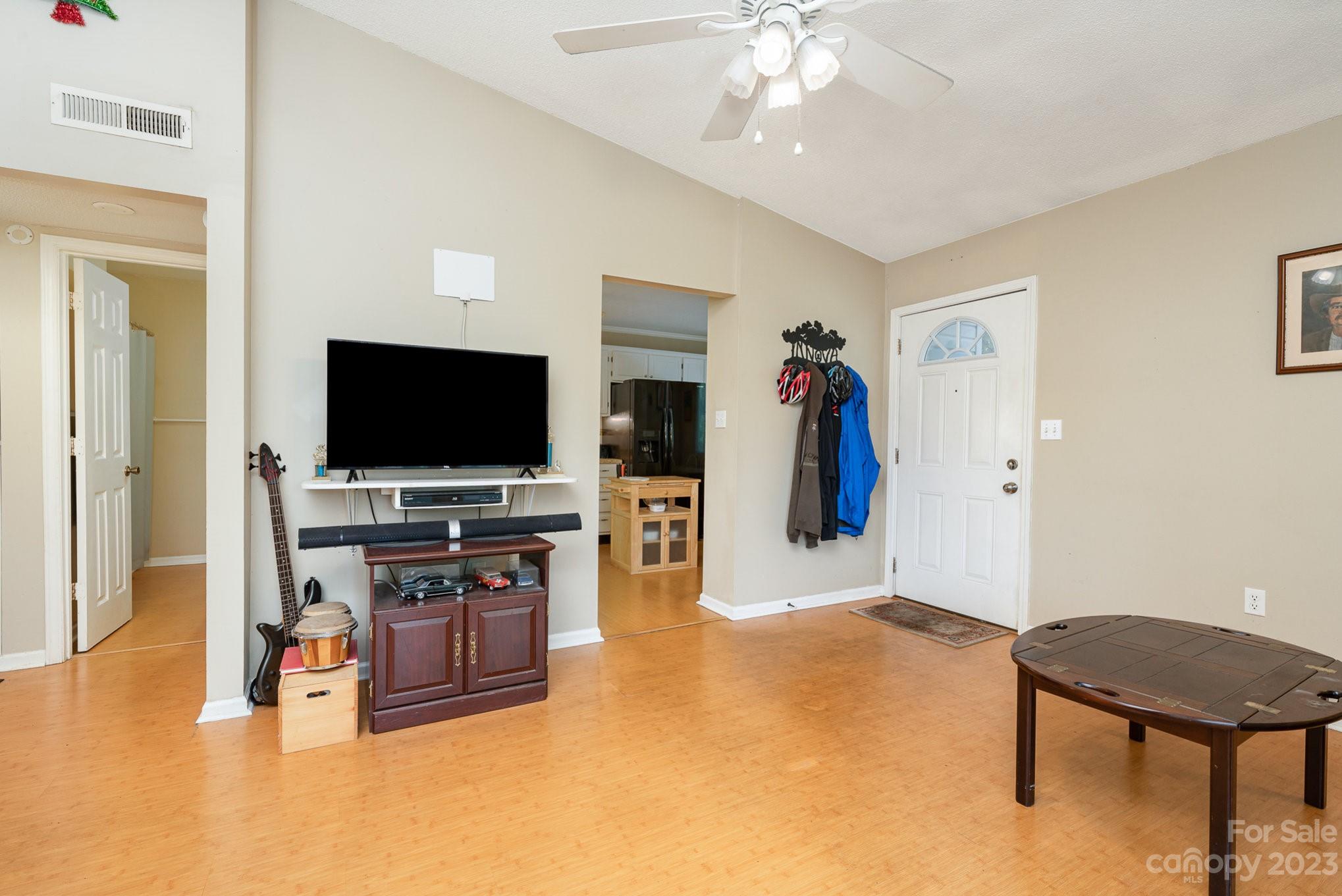 Hunters Chase - Residential