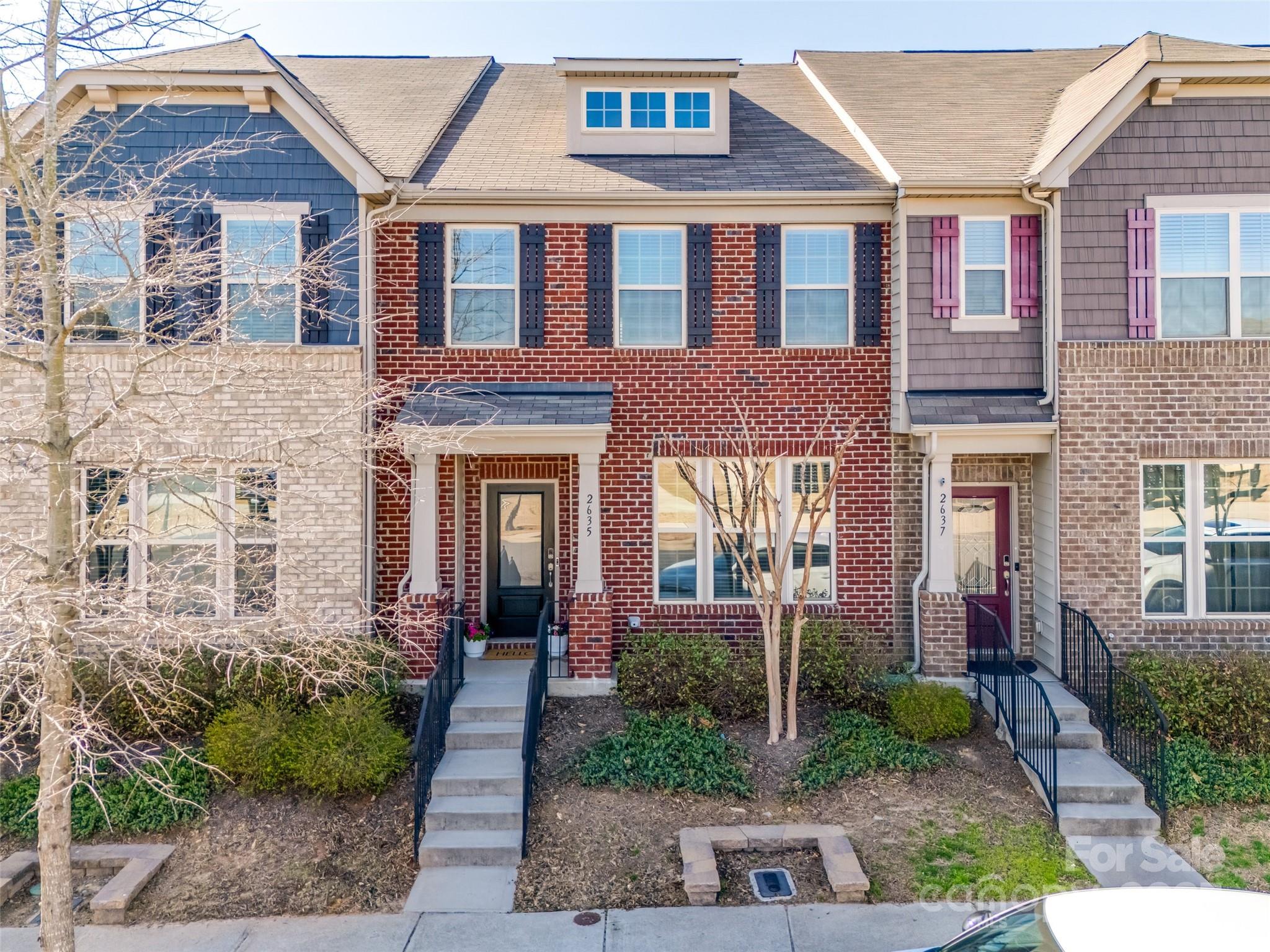 2635 Winter Thistle Way