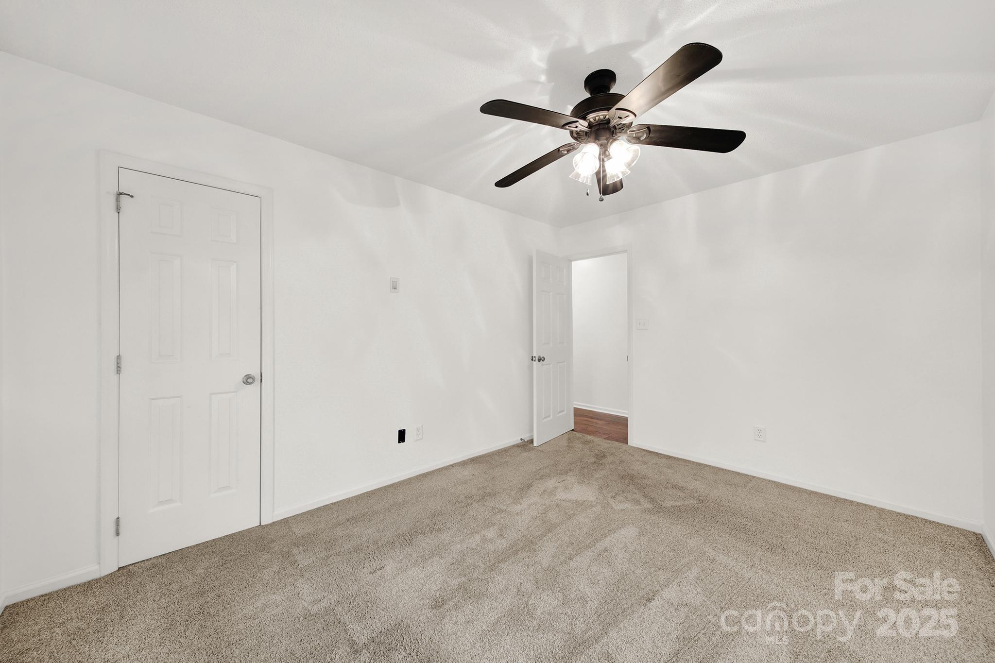 Ashebrook Villas - Residential