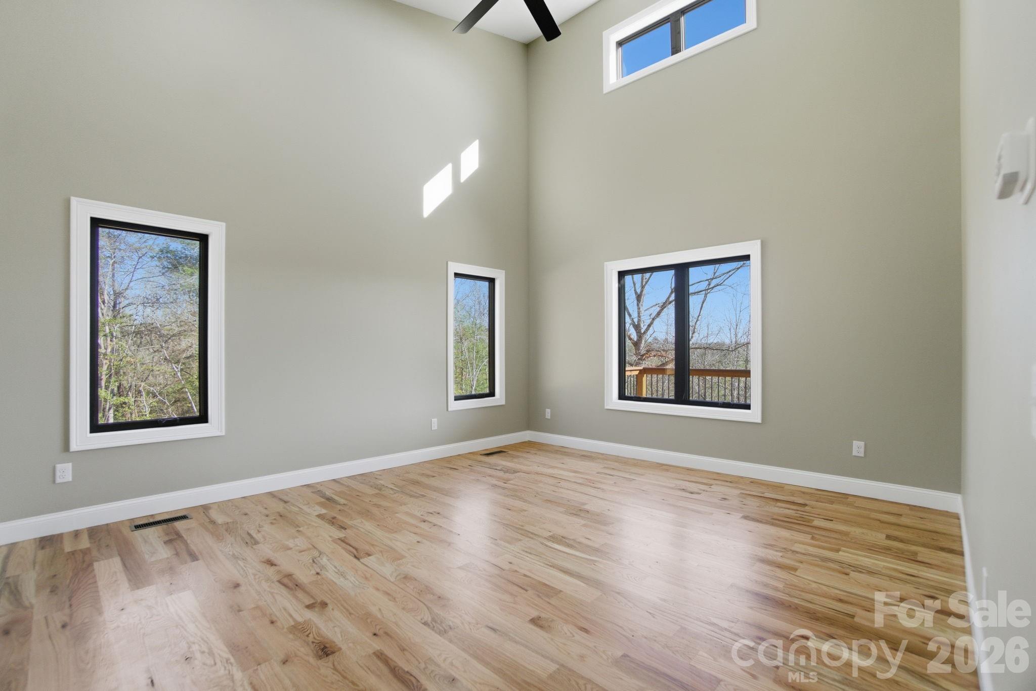 The Waterfront Club - Residential