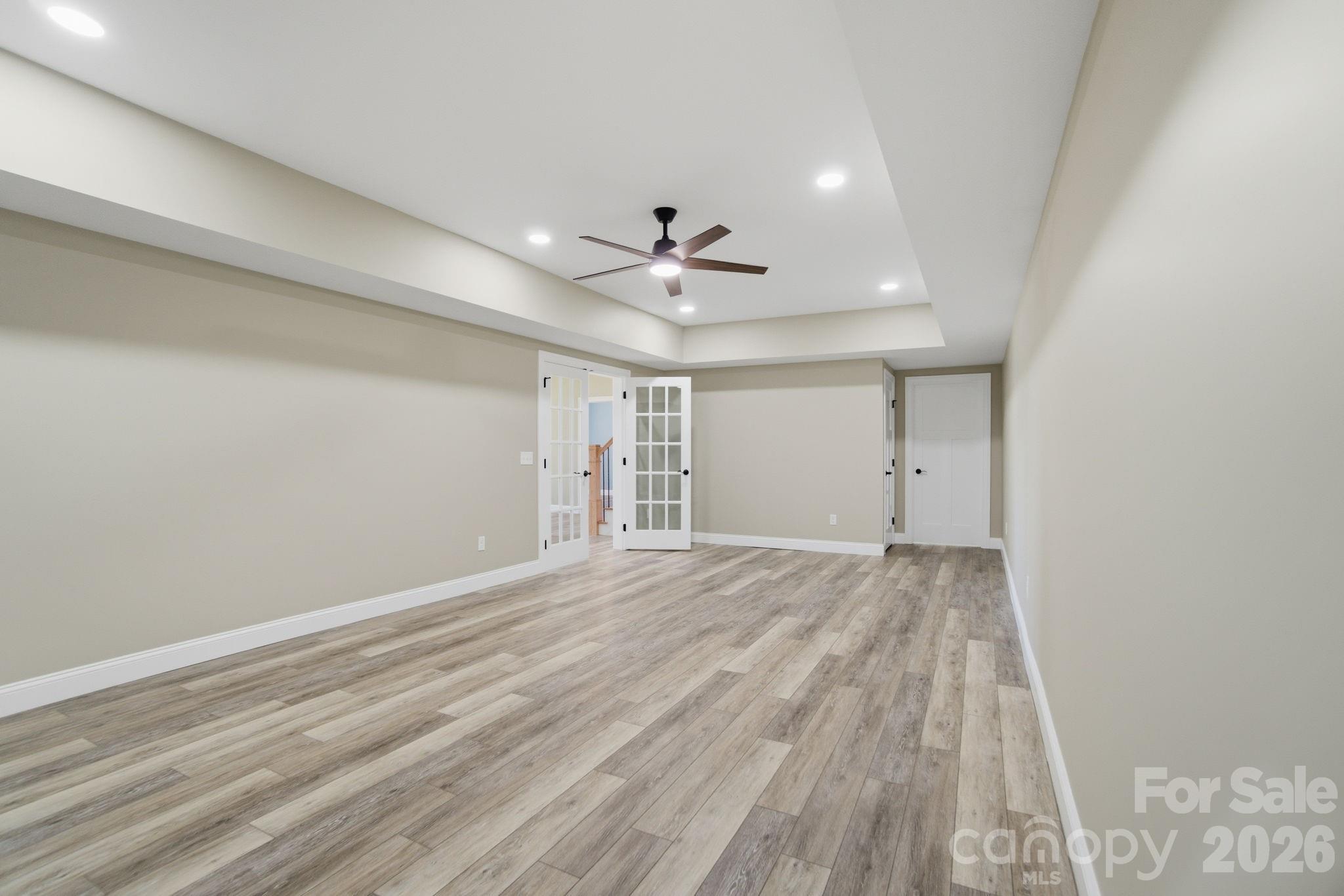 The Waterfront Club - Residential