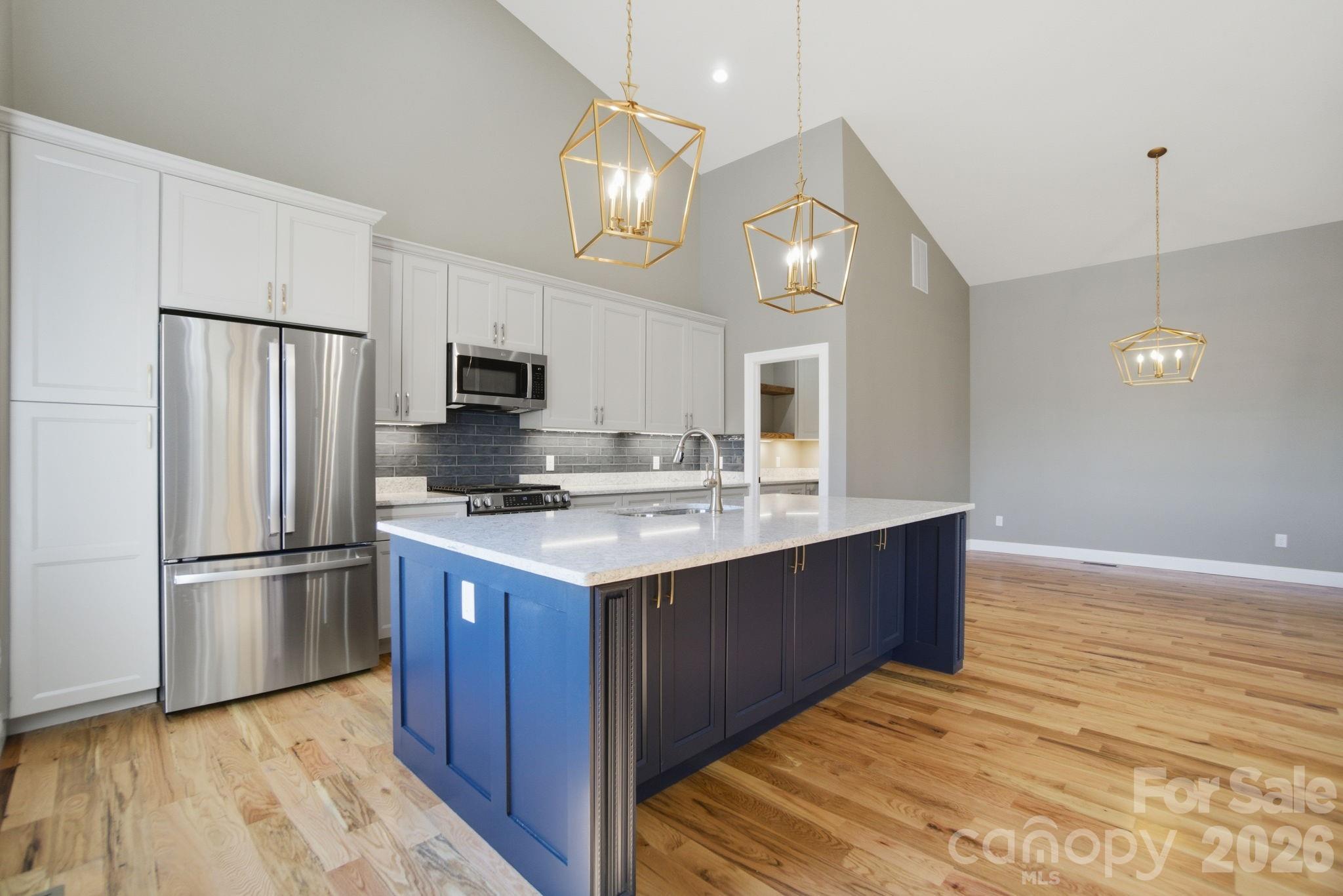 The Waterfront Club - Residential