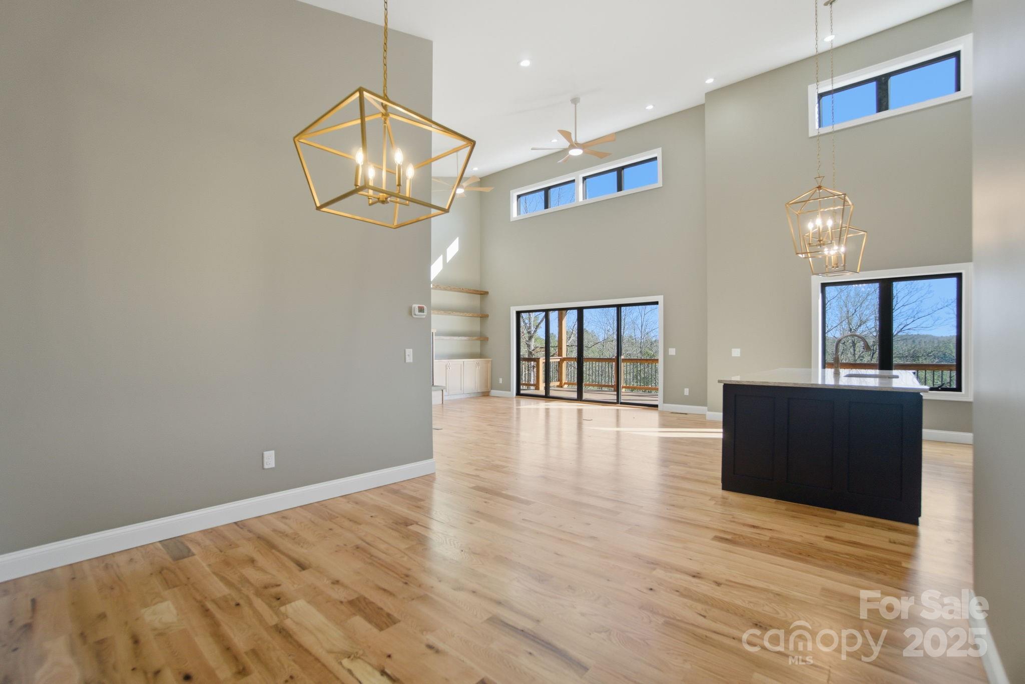 The Waterfront Club - Residential