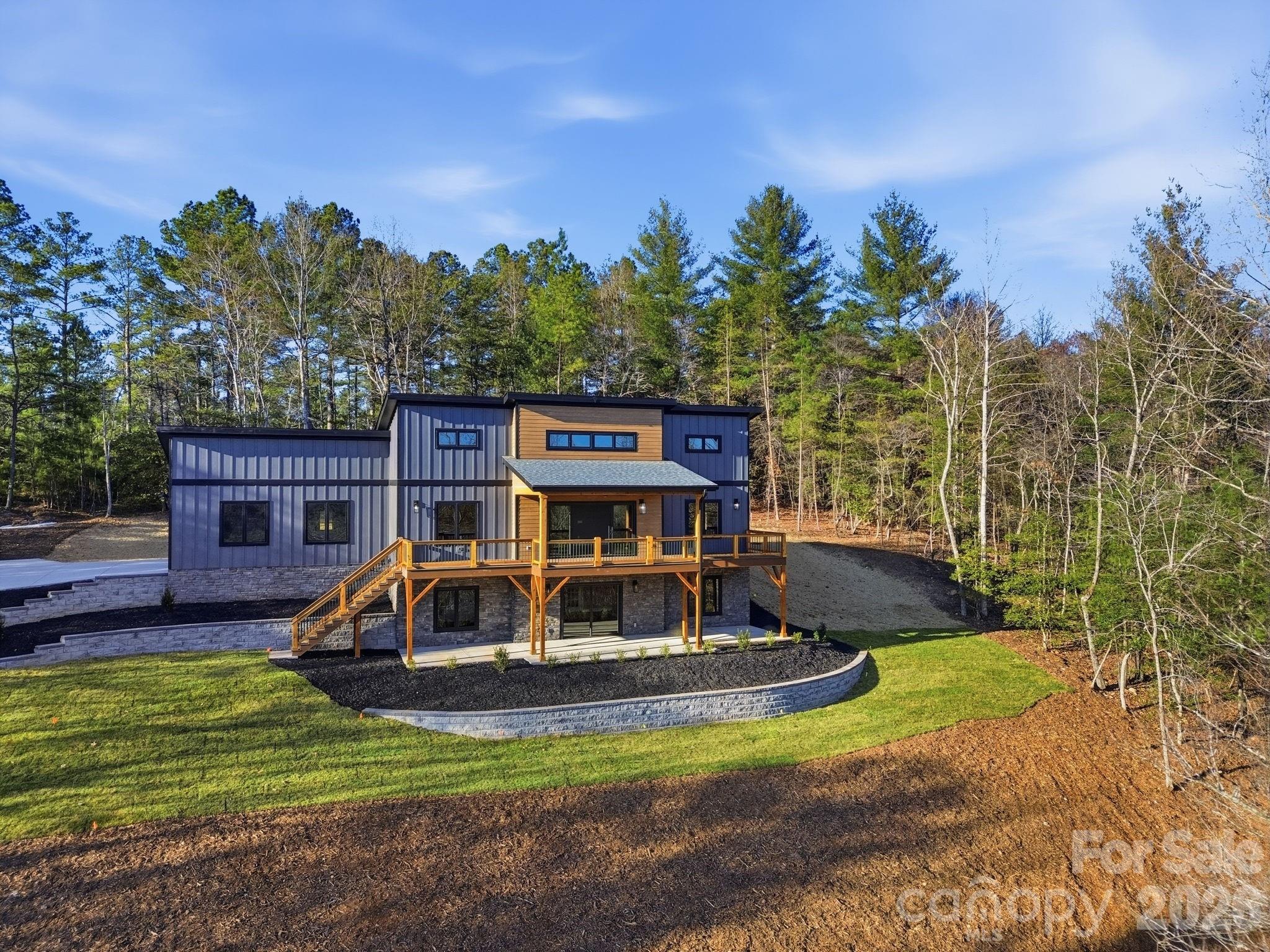 The Waterfront Club - Residential