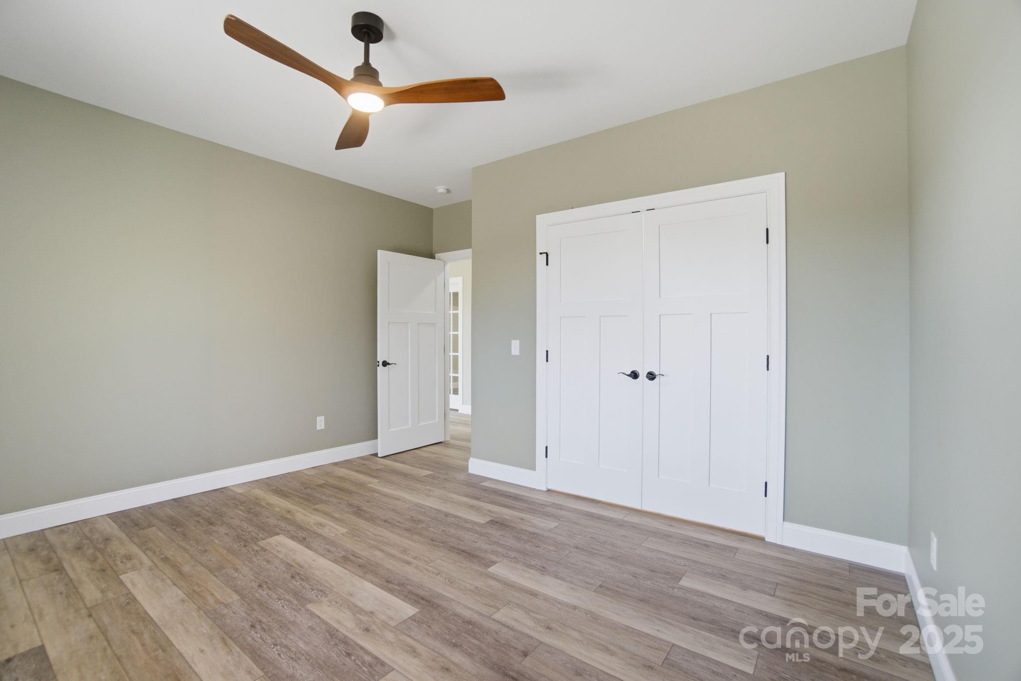 The Waterfront Club - Residential