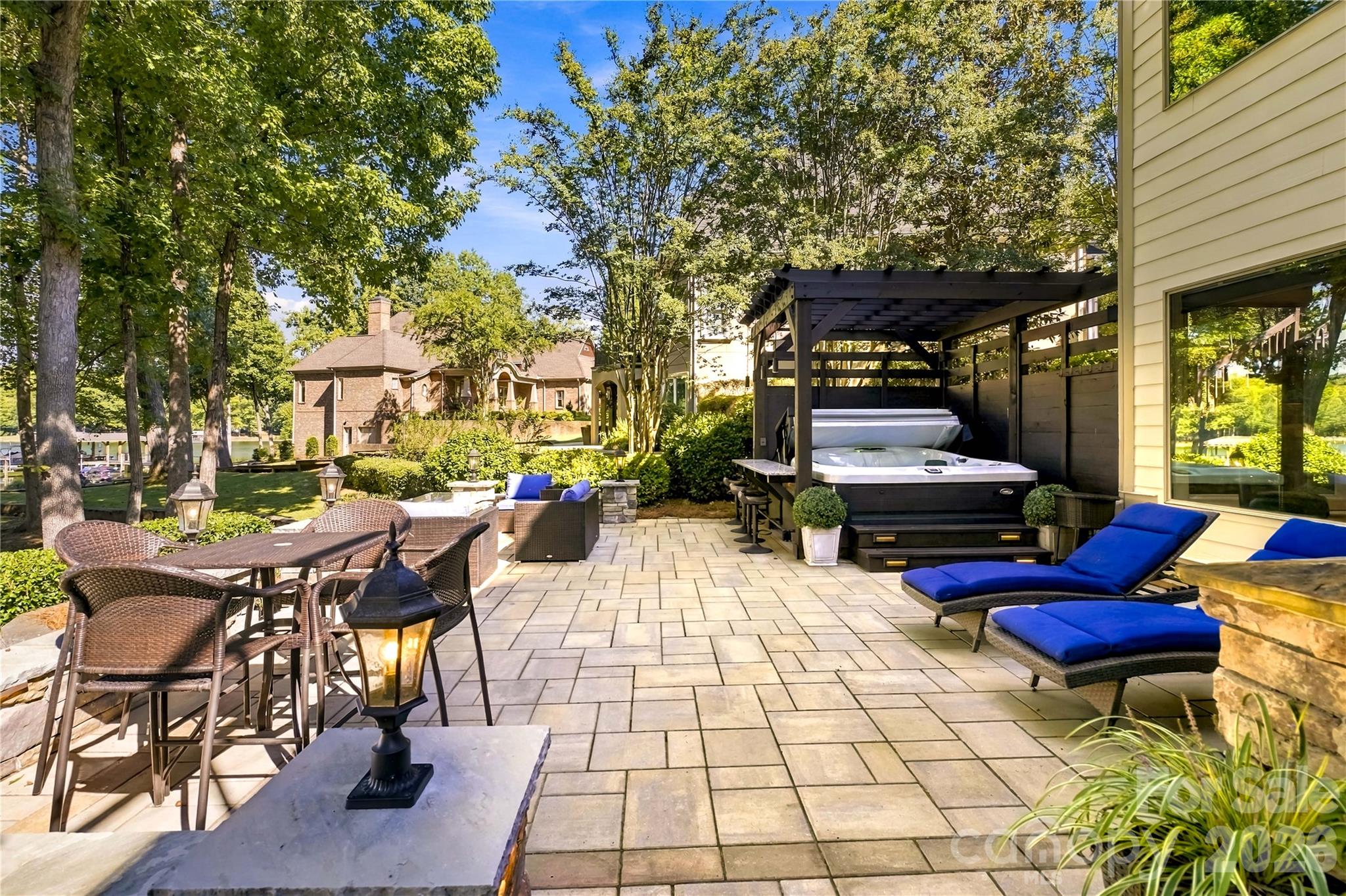 2227 Metcalf Drive