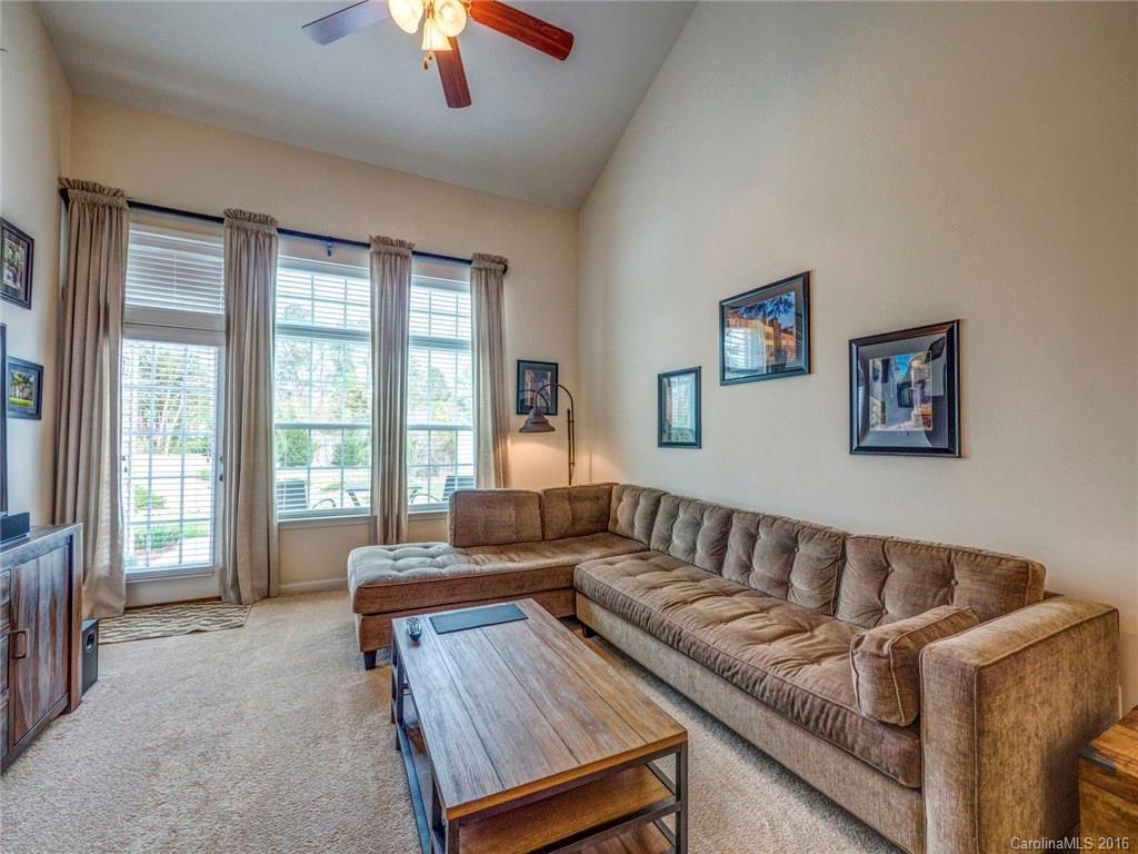 Palmetto Traces - Residential