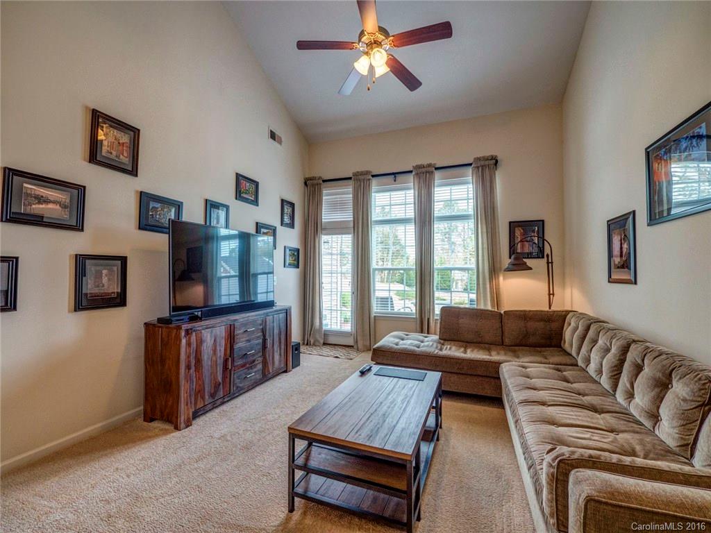 Palmetto Traces - Residential