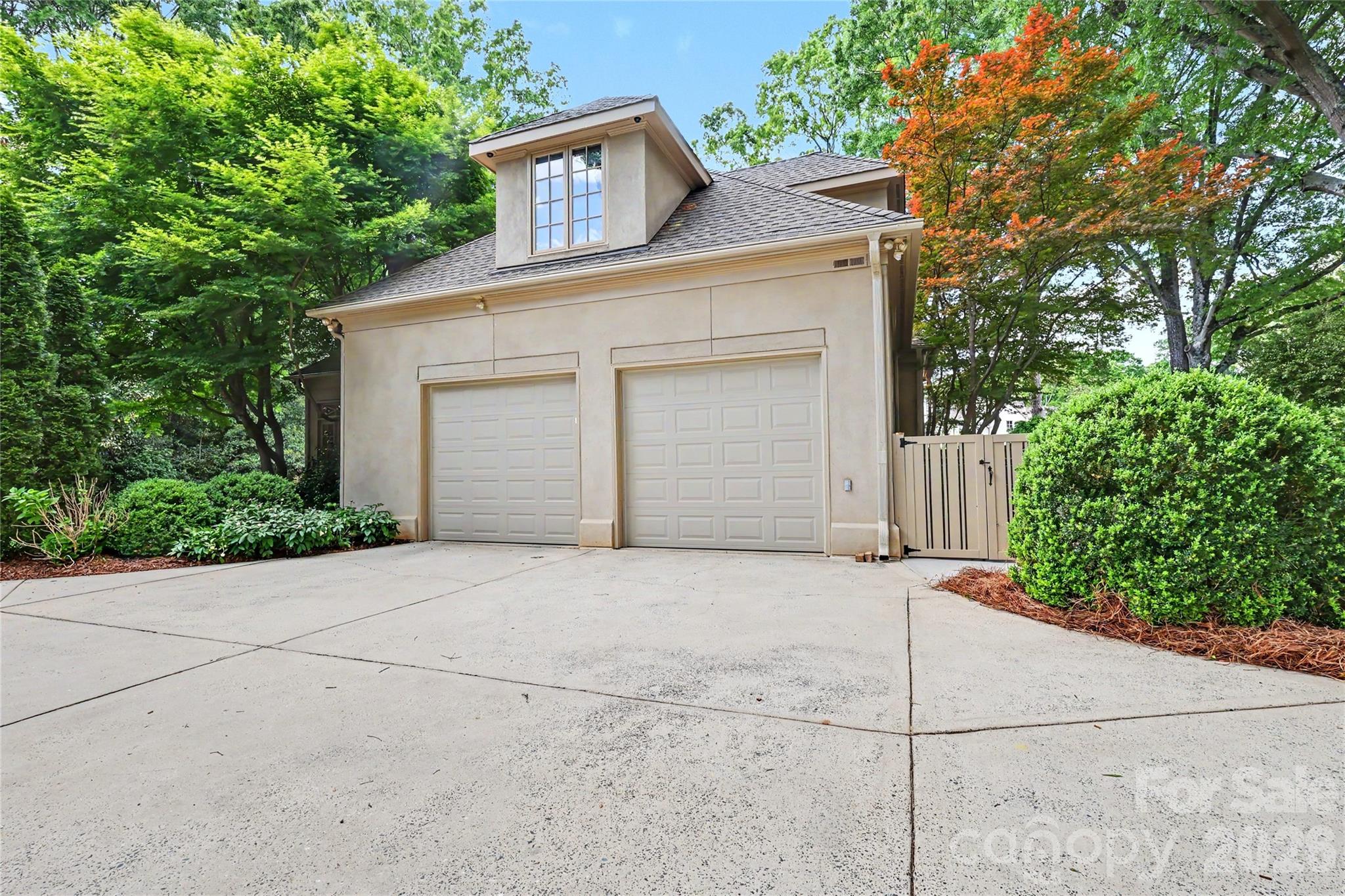 Myers Park - Residential