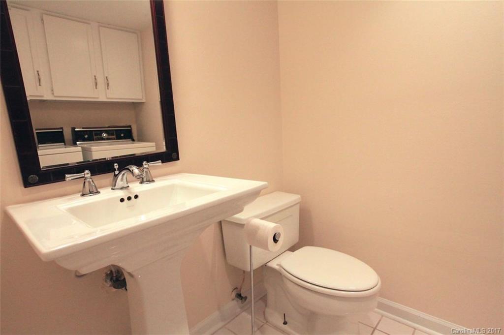 Springfield Square - Residential Lease